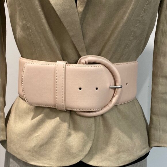 Le Chateau blush pink Wide Belt - Picture 1 of 13